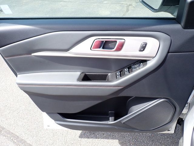 2026 Ford Explorer Active - Photo 16