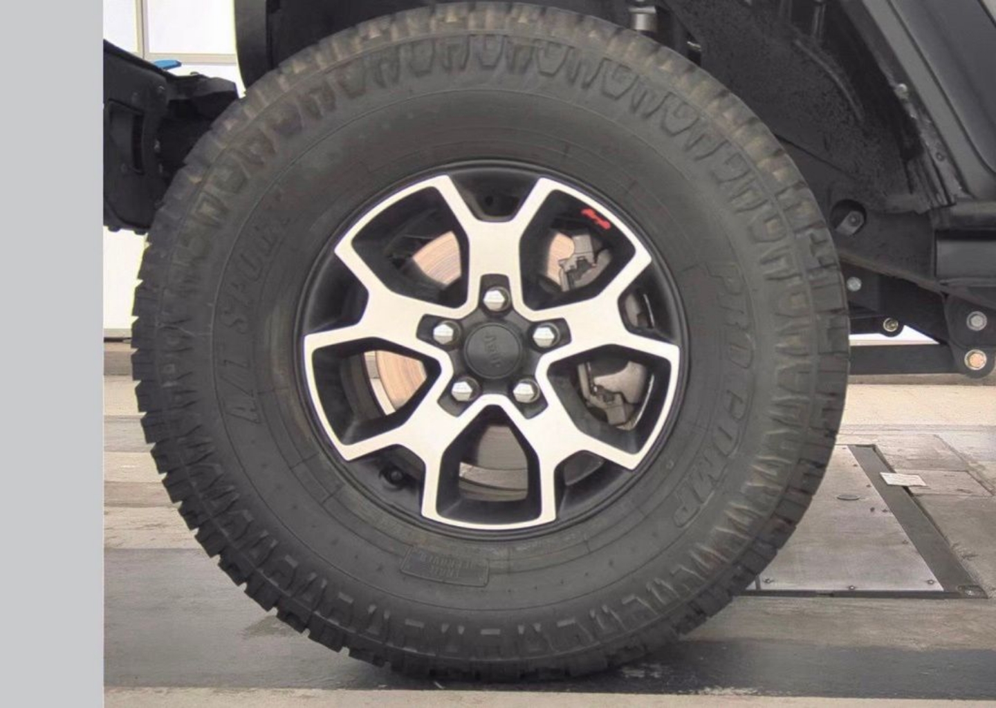 1C4JJXR64NW268054