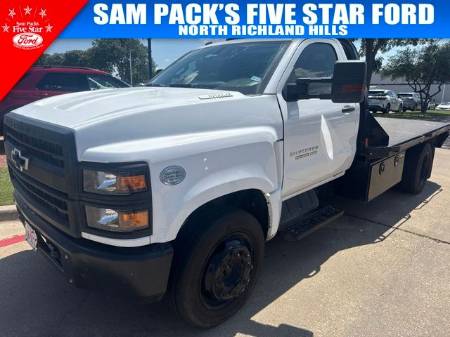 2022 Chevrolet Silverado 4500HD Work Truck