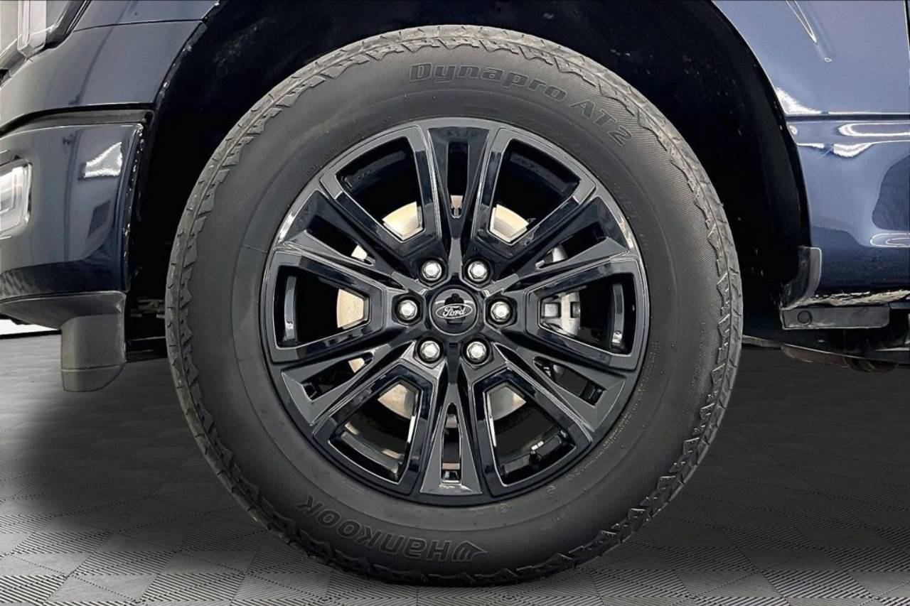 2025 Ford F-150 Platinum - Photo 9