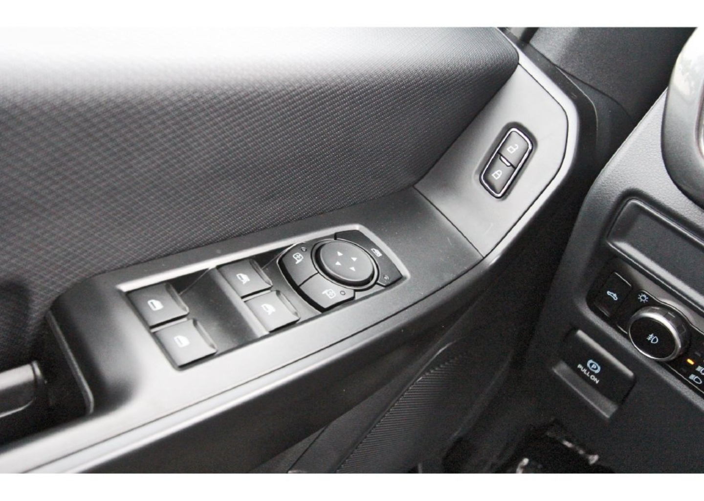 2026 Ford F-150 STX - Photo 15