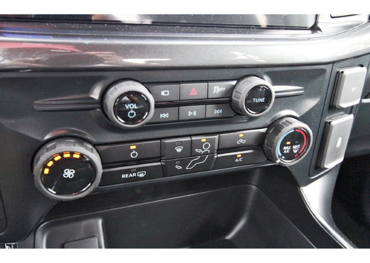 2026 Ford F-150 STX - Photo 18