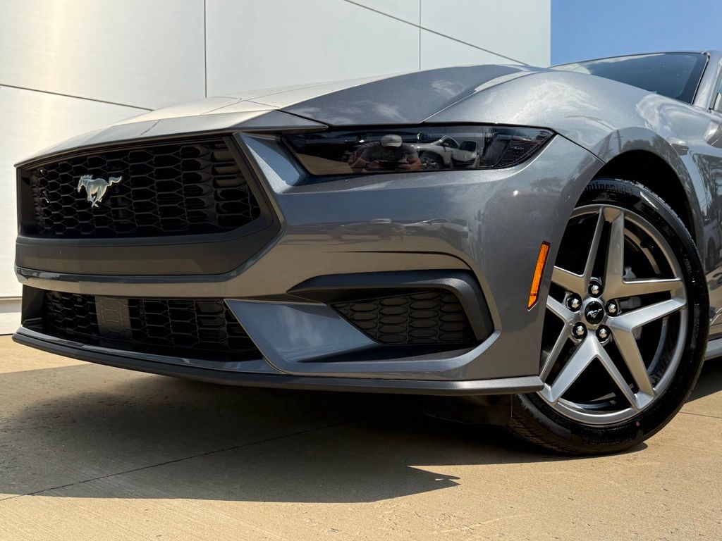 2026 Ford Mustang EcoBoost Premium Fastback - Photo 29