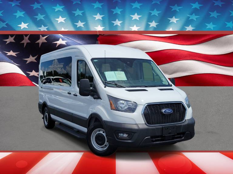 2024 Ford Transit Passenger Wagon XL