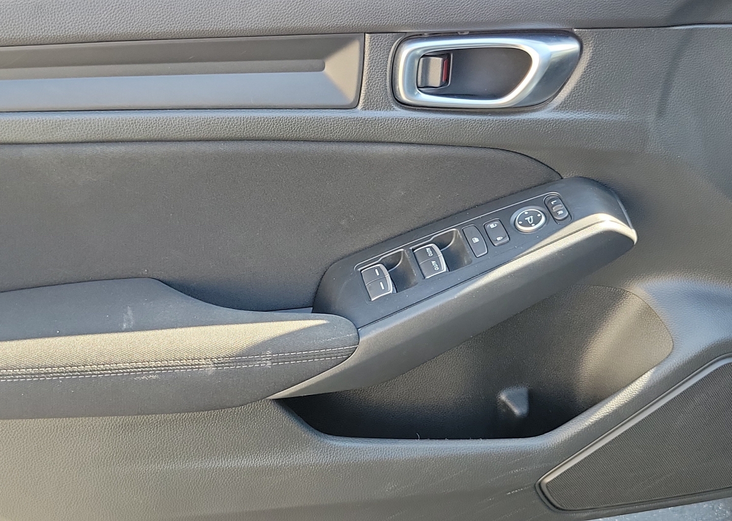 2024 Honda Civic Hatchback Sport - Photo 20