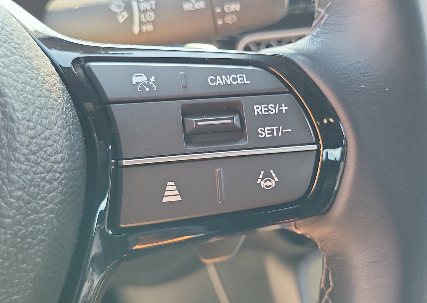 2024 Honda Civic Hatchback Sport - Photo 25