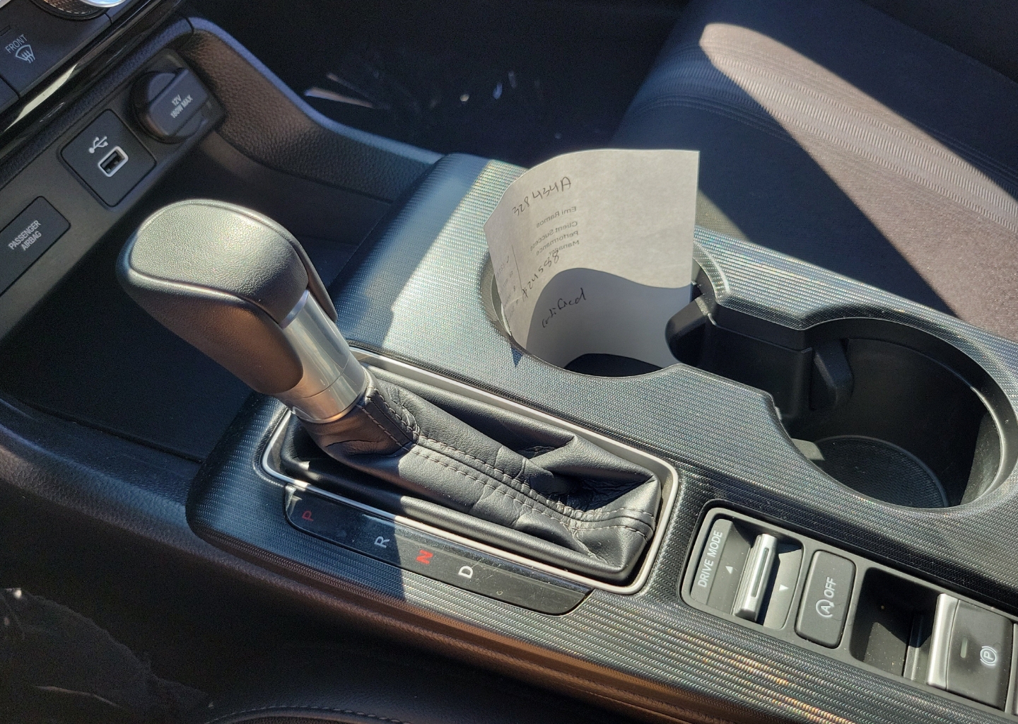 2024 Honda Civic Hatchback Sport - Photo 31