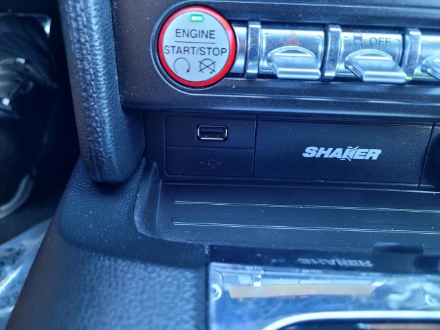 2016 Ford Mustang EcoBoost Premium - Photo 18