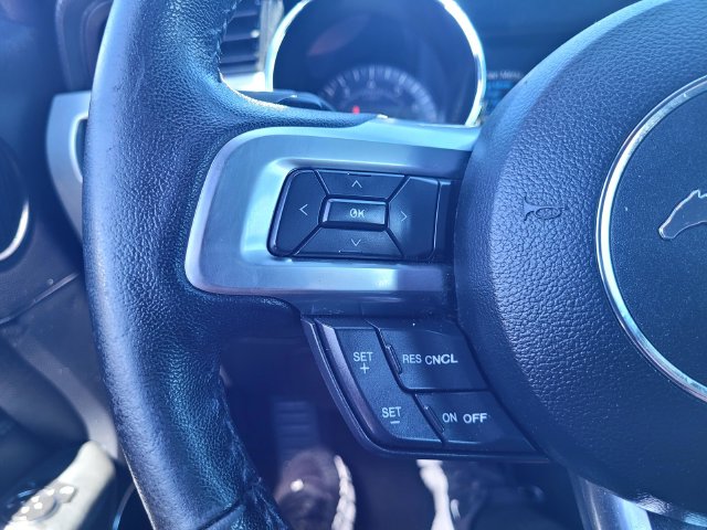 2016 Ford Mustang EcoBoost Premium - Photo 24