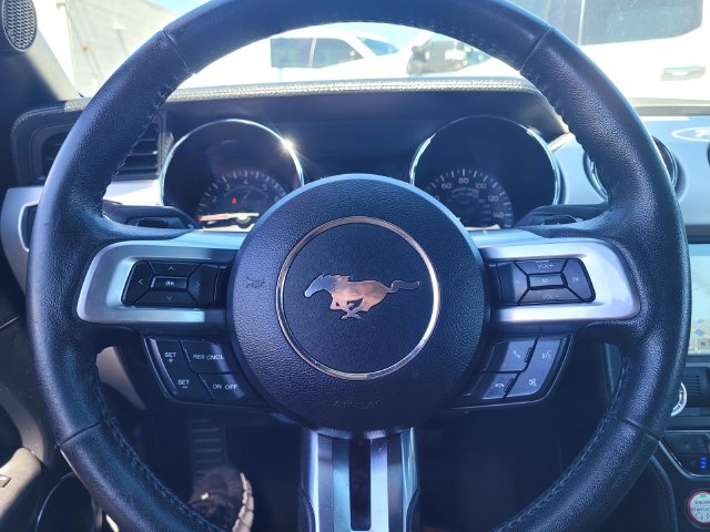 2016 Ford Mustang EcoBoost Premium - Photo 25