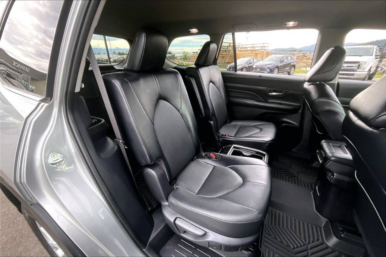 2025 Toyota Grand Highlander XLE - Photo 27