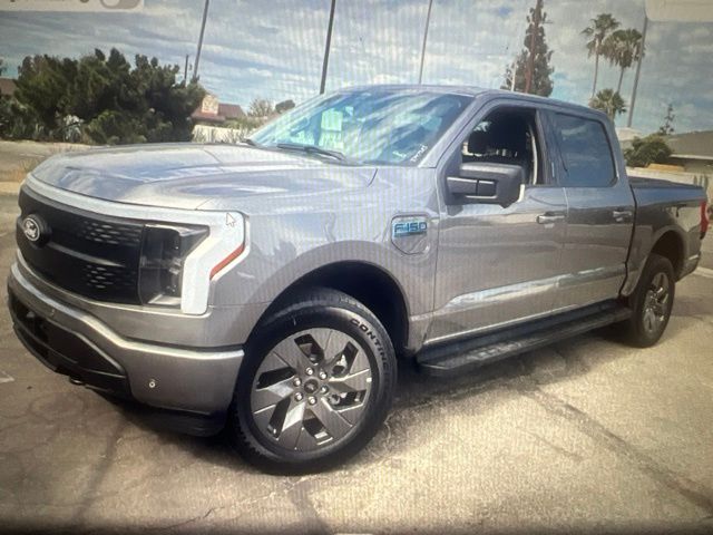 2024 Ford F-150 Lightning Flash