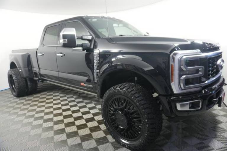 2026 Ford Super Duty F-450 DRW Platinum