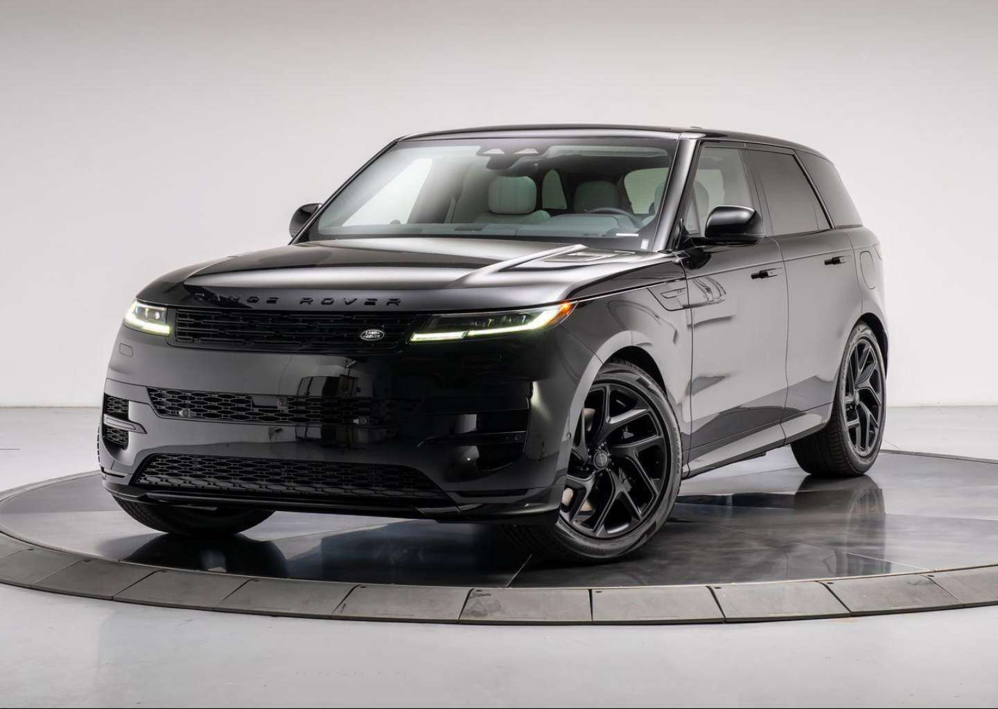 2027 Land Rover Range Rover Sport