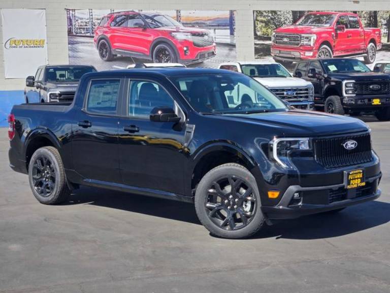 2026 Ford Maverick Lobo Standard