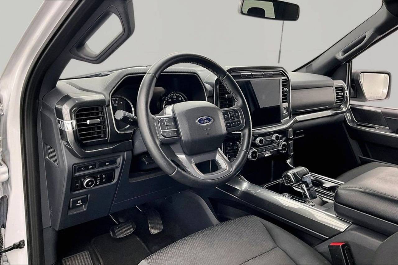 2023 Ford F-150 XLT - Photo 14