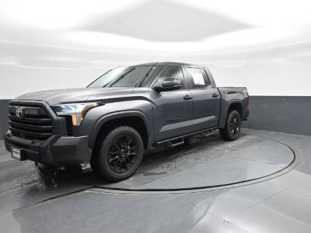 2024 Toyota Tundra 4WD SR5