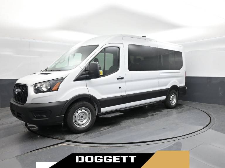 2026 Ford Transit Passenger Wagon XL