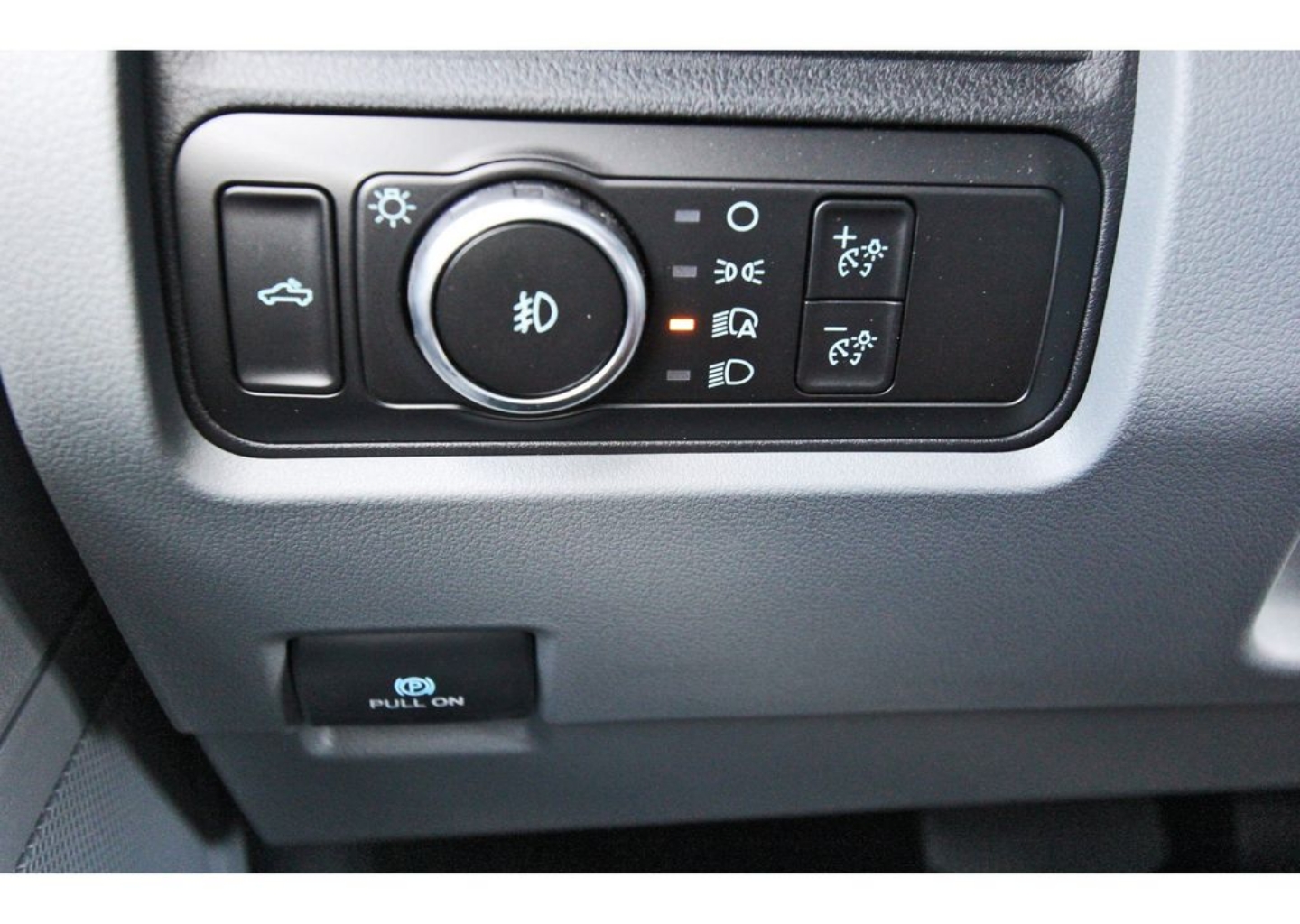 2026 Ford F-250 Super Duty XL - Photo 14