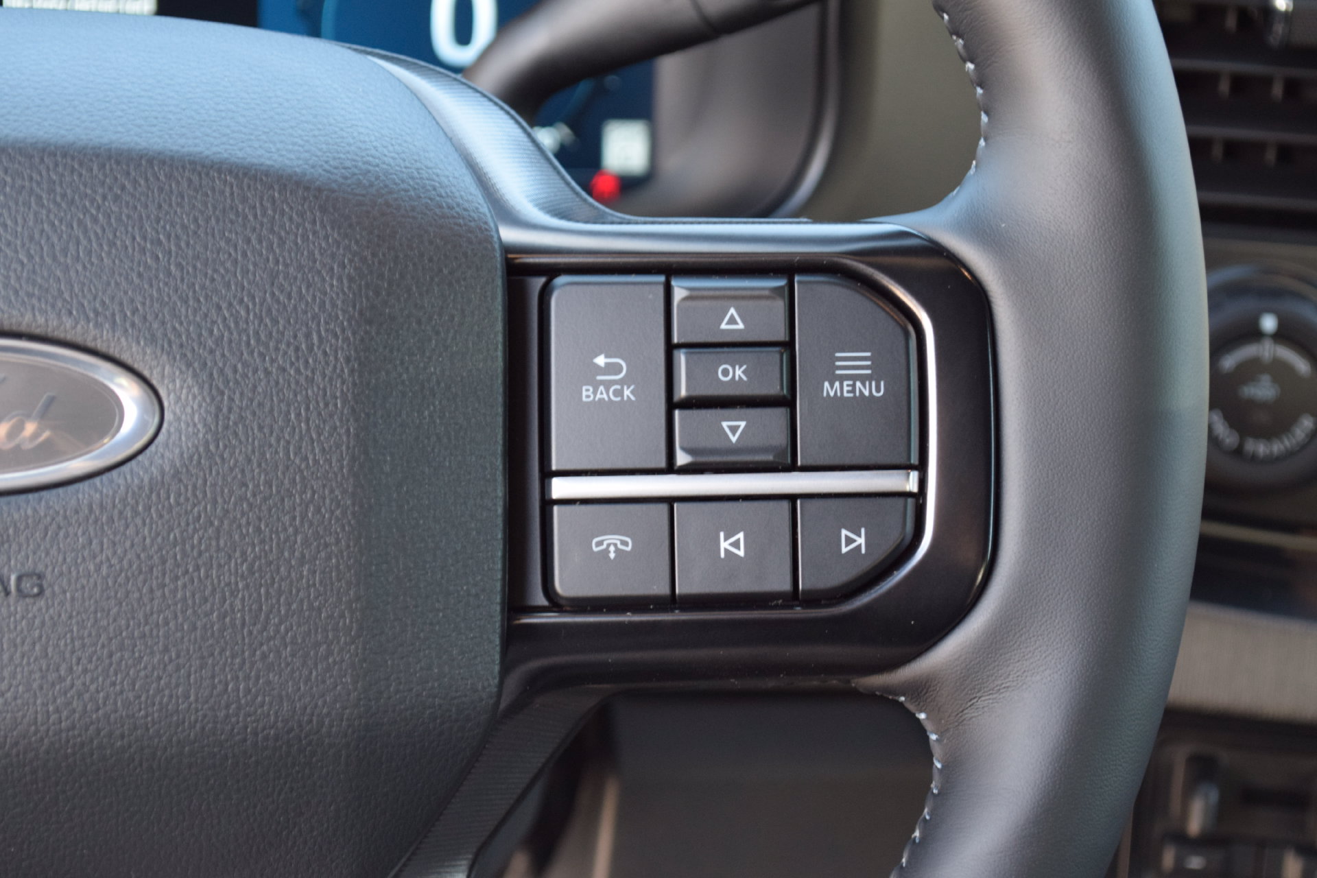 2026 Ford F-250 Super Duty Platinum - Photo 7