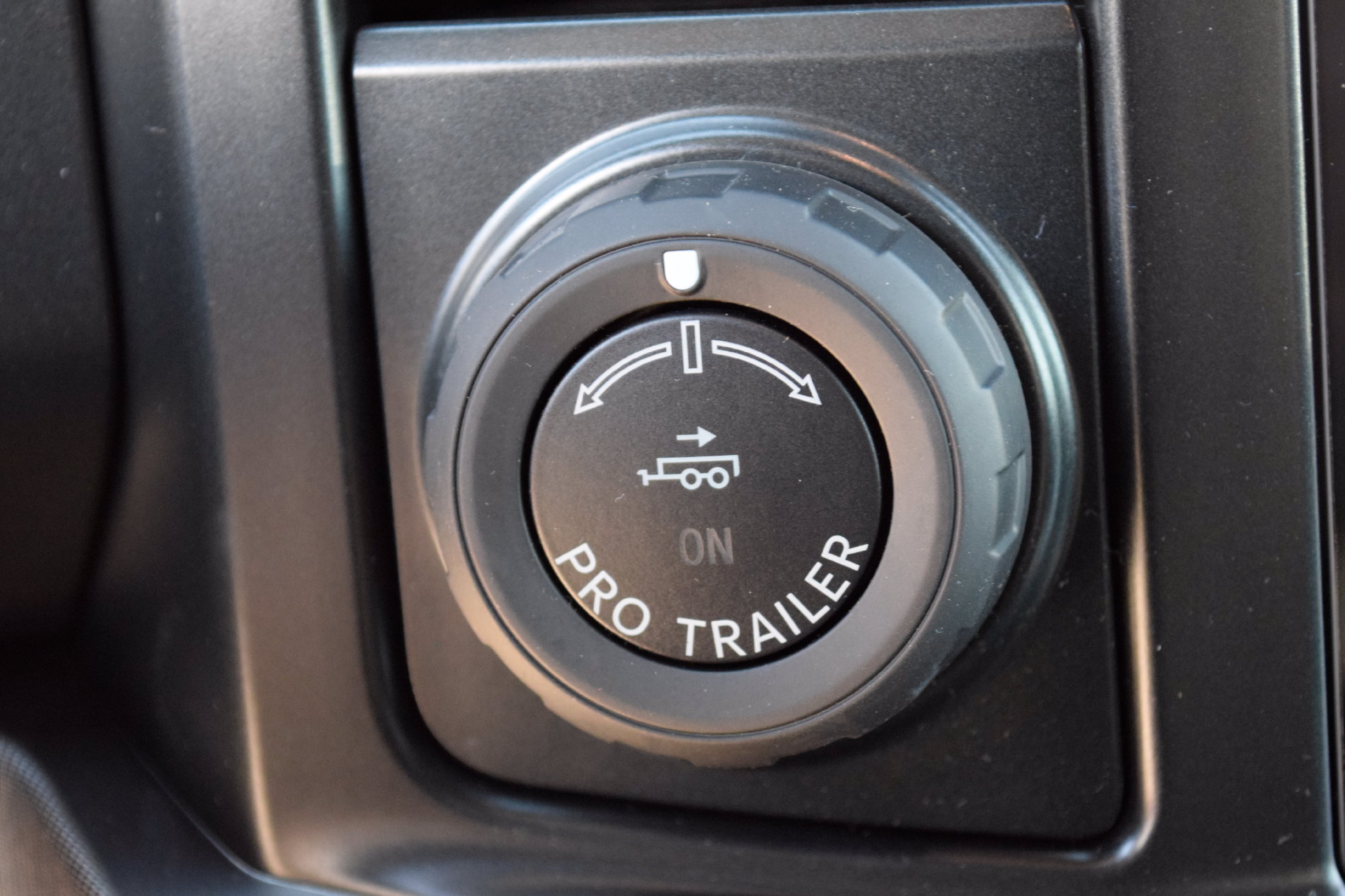 2026 Ford F-250 Super Duty Platinum - Photo 12
