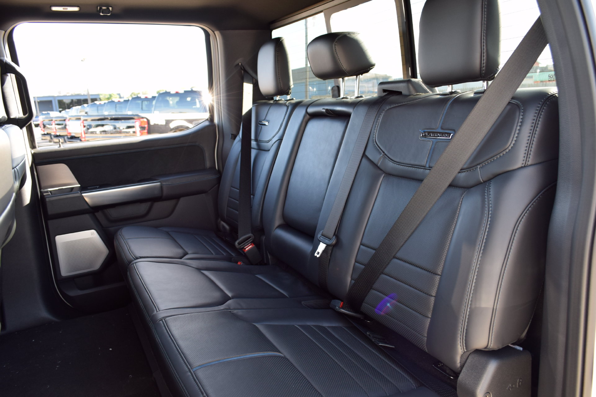 2026 Ford F-250 Super Duty Platinum - Photo 18