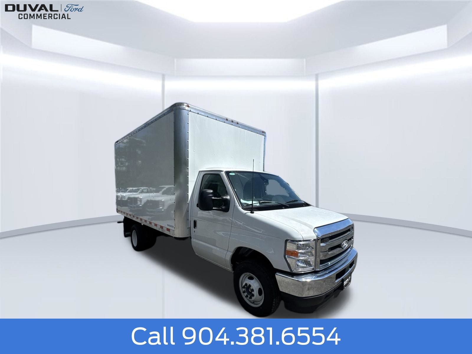 2026 Ford E-450SD Base