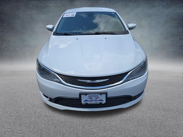 Used 2016 Chrysler 200 LX with VIN 1C3CCCFB5GN123213 for sale in Dubuque, IA