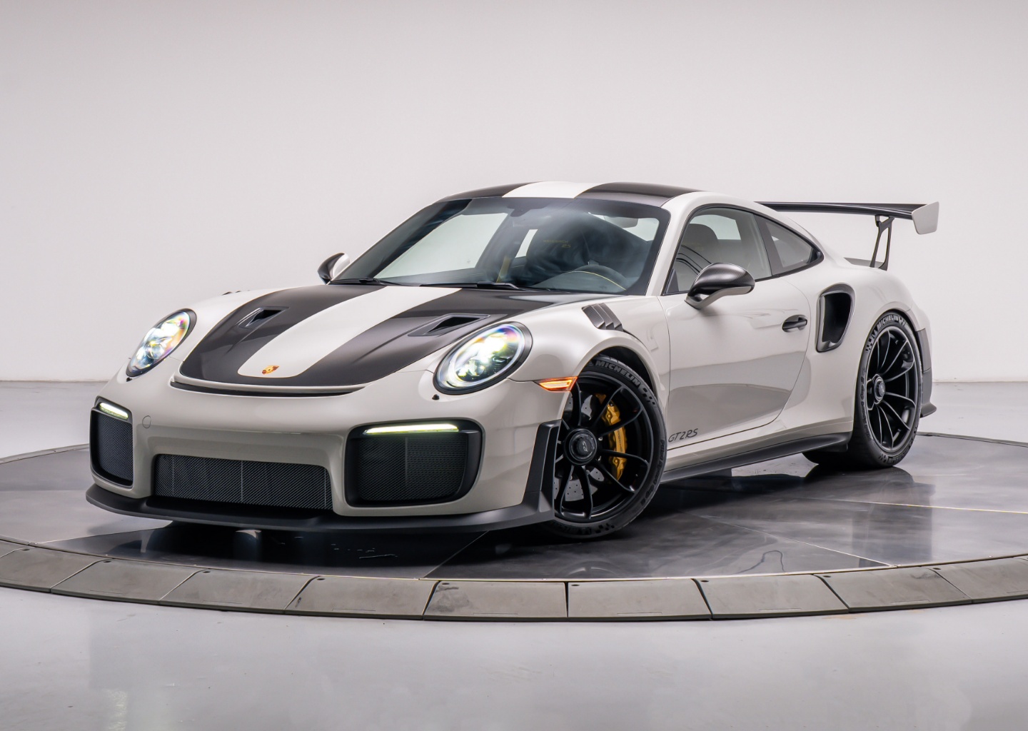 2019 Porsche 911 GT2 RS