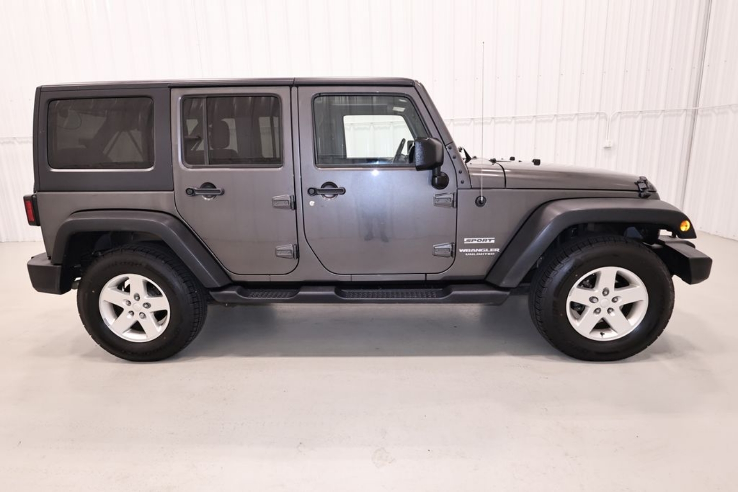 Used 2016 Jeep Wrangler Unlimited Sport S with VIN 1C4BJWDG2GL297863 for sale in Canfield, OH