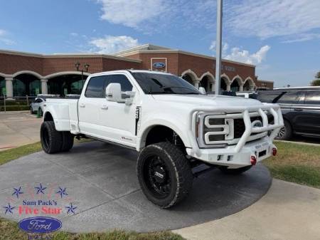 2026 Ford F-450SD Platinum