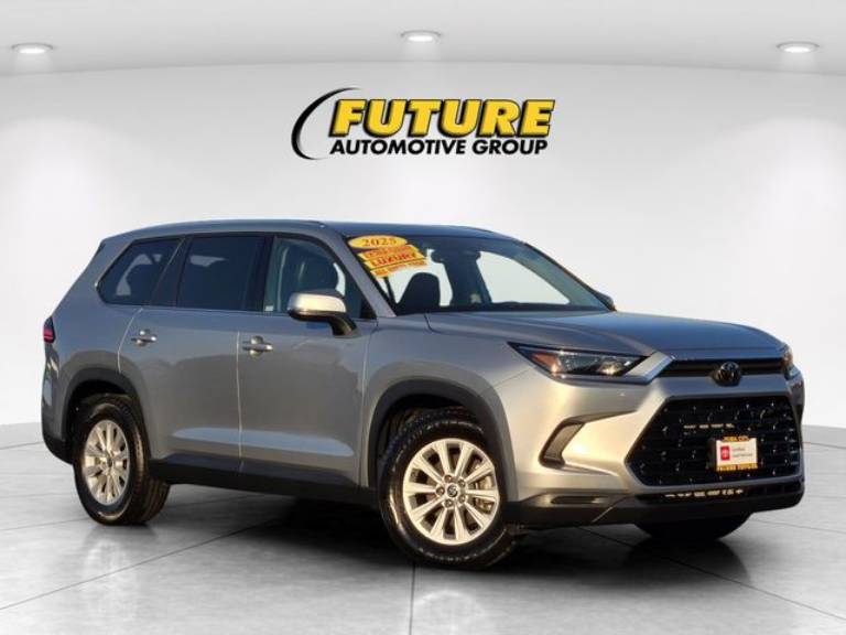 2025 Toyota Grand Highlander XLE
