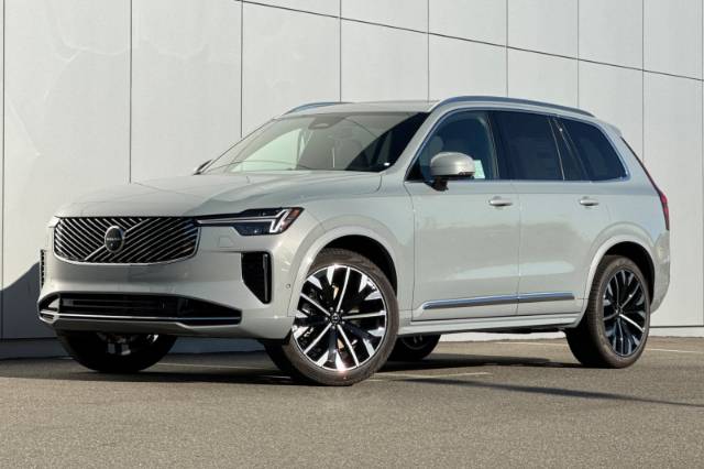 2027 Volvo XC90 B6 Ultra