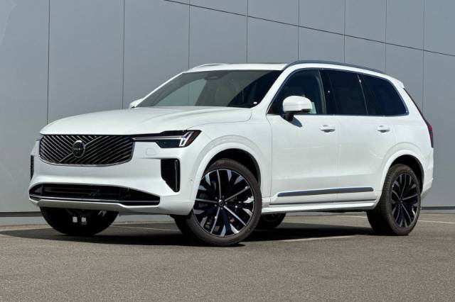 2027 Volvo XC90 B6 Plus 7-Seater