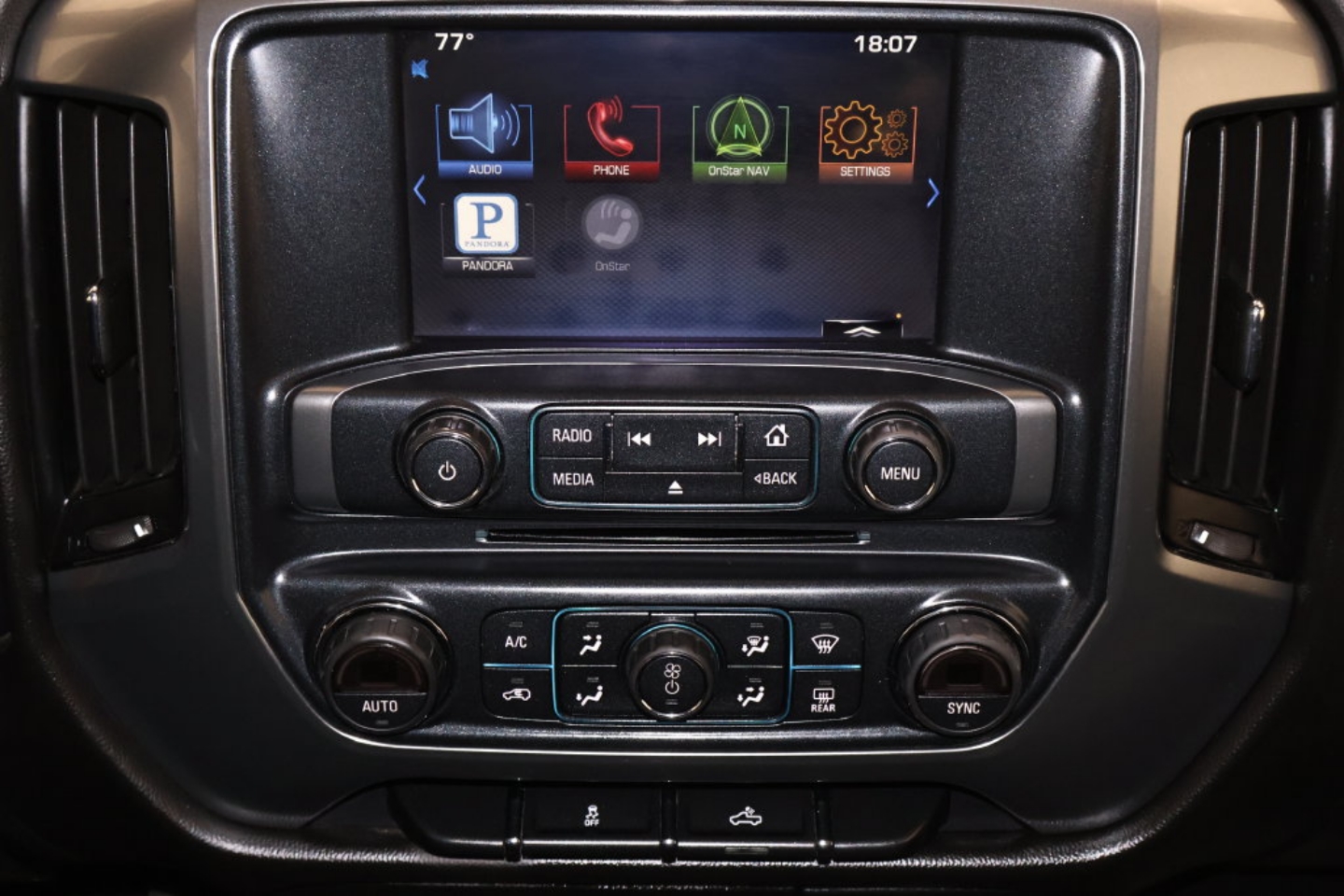2014 Chevrolet Silverado 1500 LT - Photo 25
