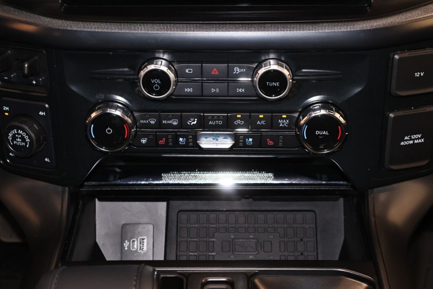 2025 Ford F-150 Lariat - Photo 35