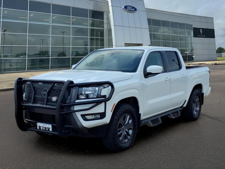 2025 Nissan Frontier