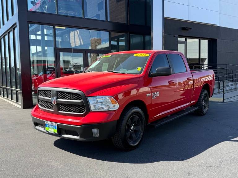2019 RAM 1500 Classic SLT