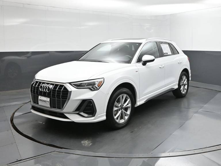 2025 Audi Q3 S line Premium