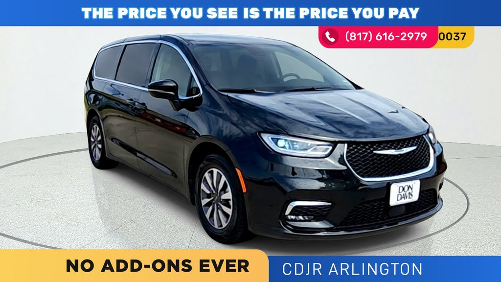 2023 Chrysler Pacifica Hybrid