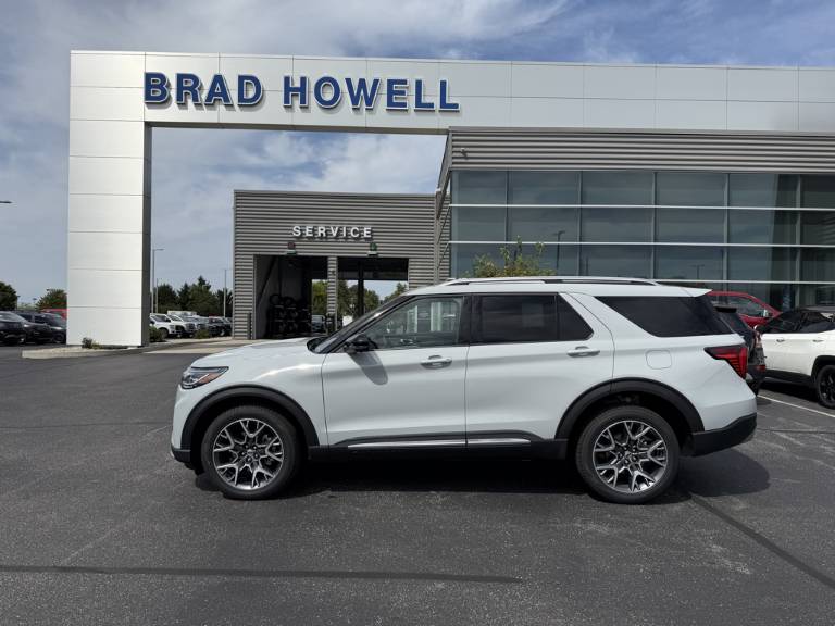 2027 Ford Explorer Platinum