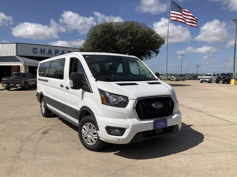 2024 Ford Transit Passenger Wagon 350 XLT