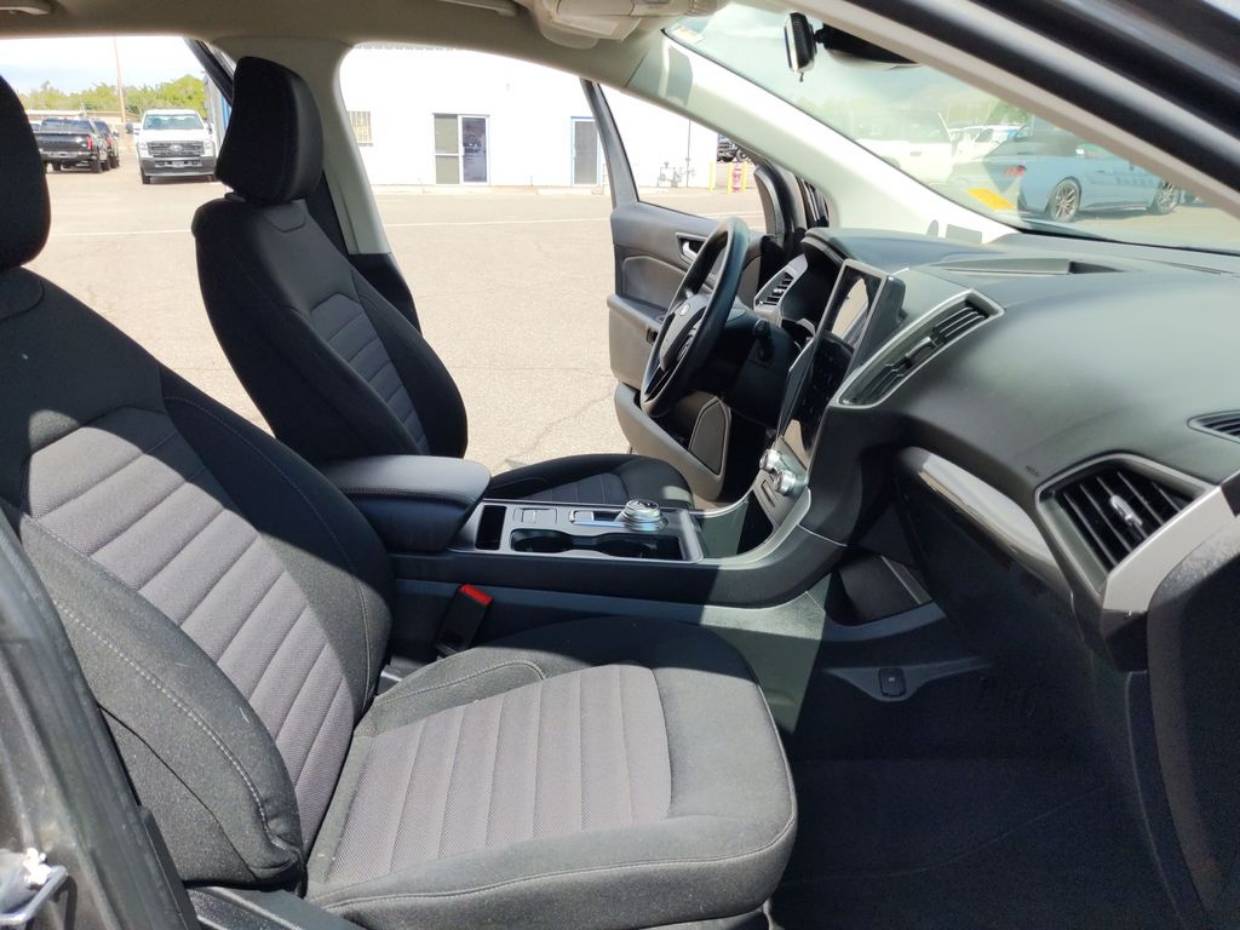 2024 Ford Edge SE - Photo 19