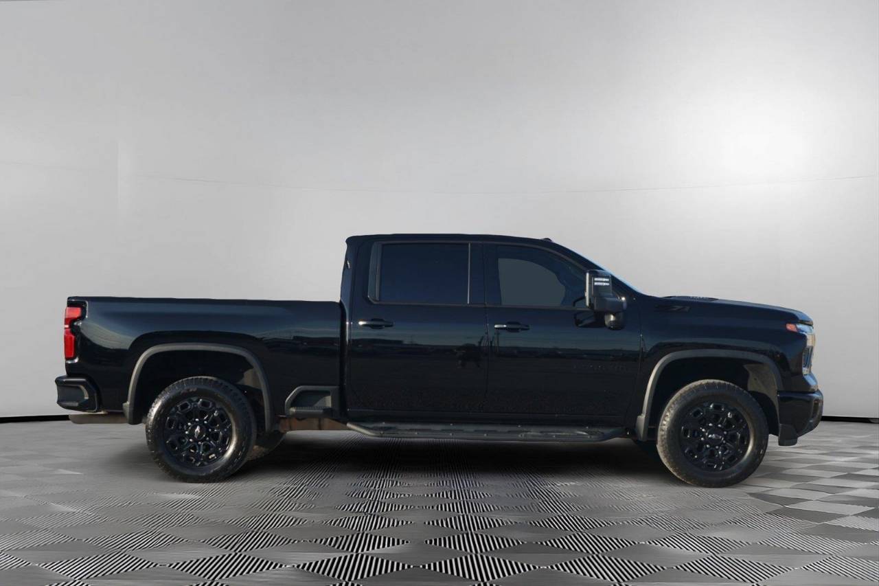 Certified Used 2024 Chevrolet Silverado 2500HD LTZ, photo 4