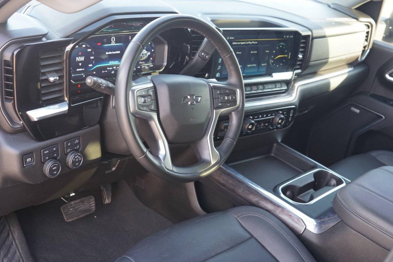 Certified Used 2024 Chevrolet Silverado 2500HD LTZ, photo 8