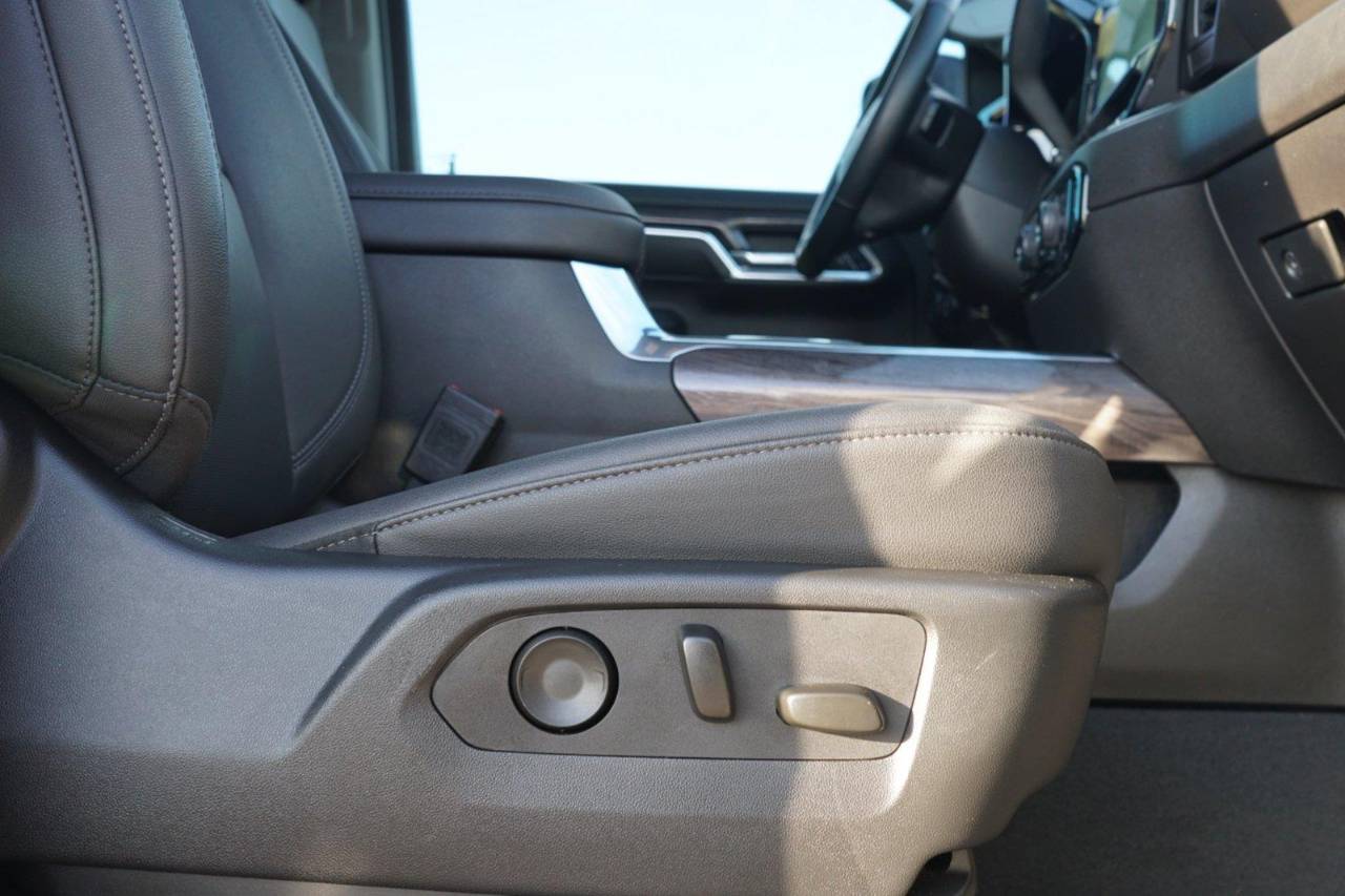 Certified Used 2024 Chevrolet Silverado 2500HD LTZ, photo 26