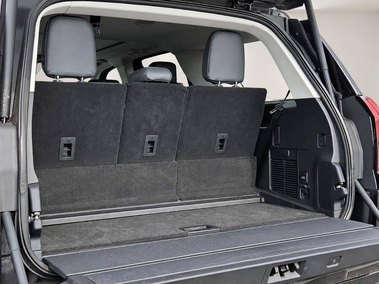2026 Ford Expedition Active - Photo 9