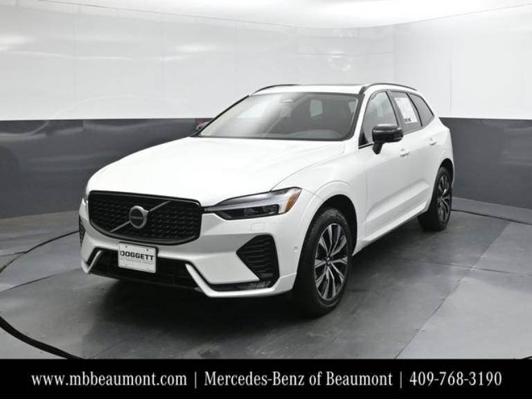 2025 Volvo XC60 B5 Plus
