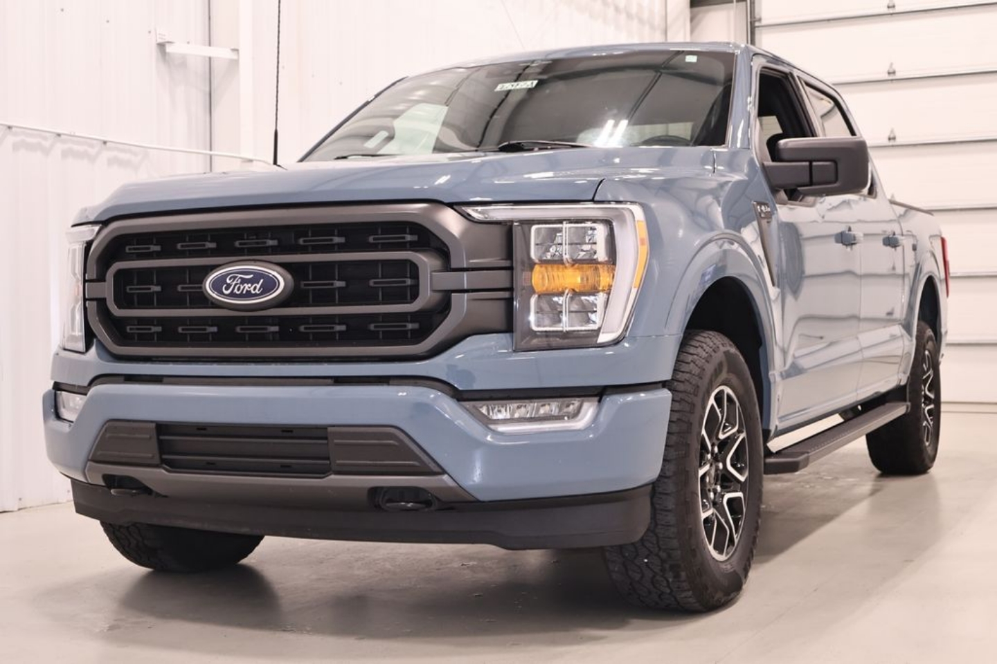 2023 Ford F-150 XLT - Photo 6