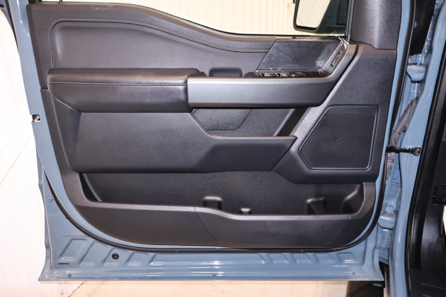 2023 Ford F-150 XLT - Photo 11